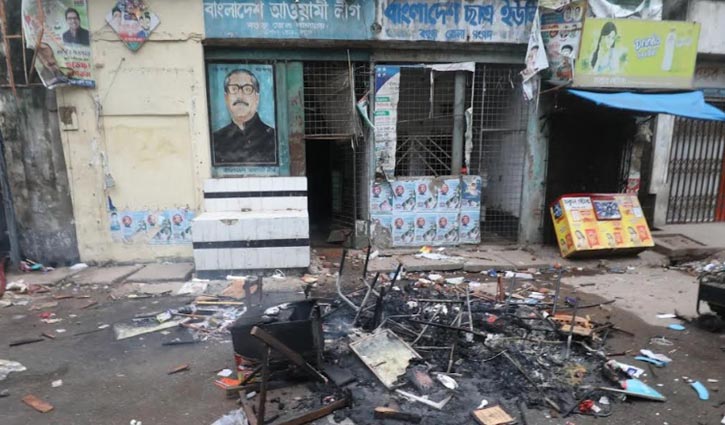 আ.লীগ অফিস ভাঙচুর: আসামি আ.লীগ নেতারা
