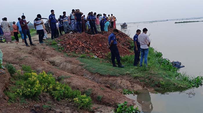 পোরশার সীমান্তে ভাসমান লাশ উদ্ধার