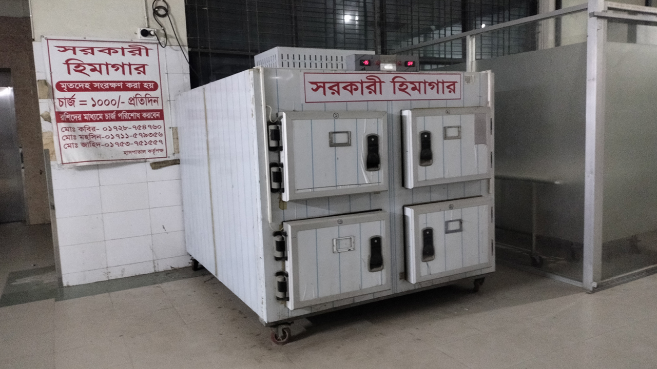 নওগাঁয় বিস্কুট খেয়ে প্রাণ গেল ২ বোনের