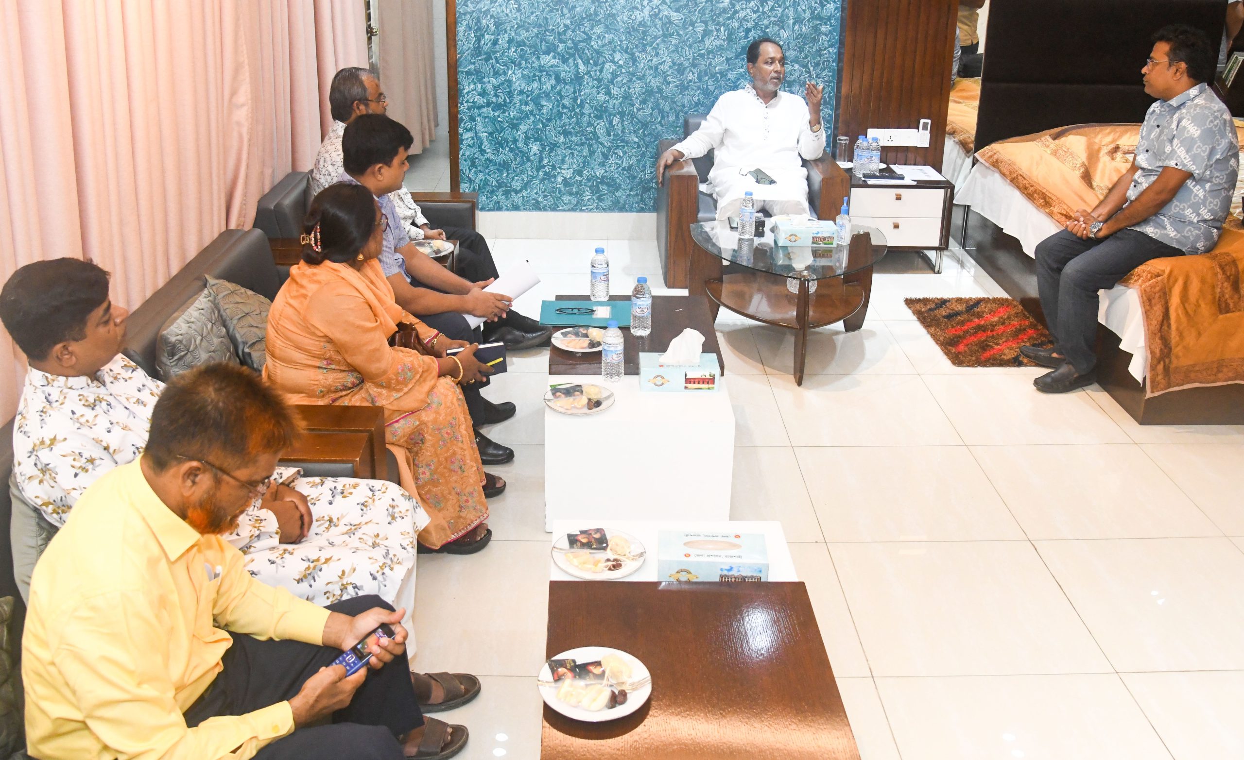 আইন-শৃঙ্খলা পরিস্থিতি নিয়ে প্রতিমন্ত্রী আব্দুল ওয়াদুদ’র মতবিনিময় সভা