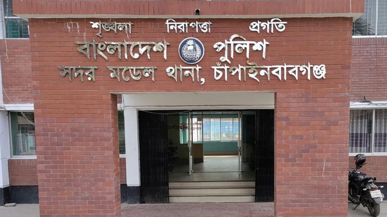 চাঁপাইনবাবগঞ্জে বিএনপি নেতাসহ ১২ জনের নামে বিস্ফোরক আইনে মামলা