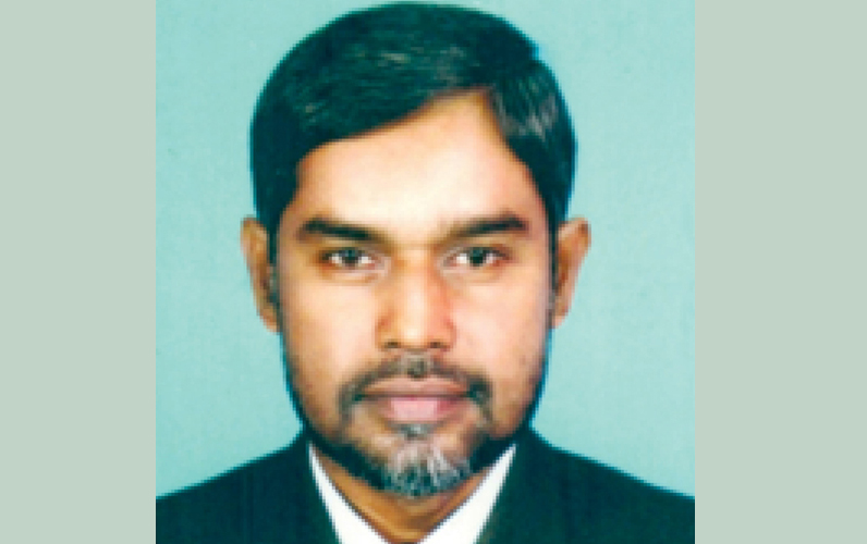 শিক্ষার্থীদের ইন্ধনের অভিযোগে নাটোর সিটি কলেজের অধ্যক্ষ গ্রেপ্তার