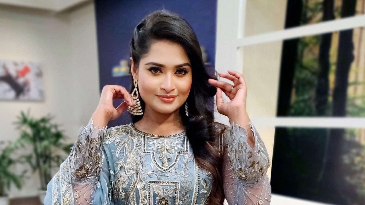 ‘কিসের এতো আন্দোলন, সুখে থাকতে ভূতে কিলায়’-শিরিন শিলা