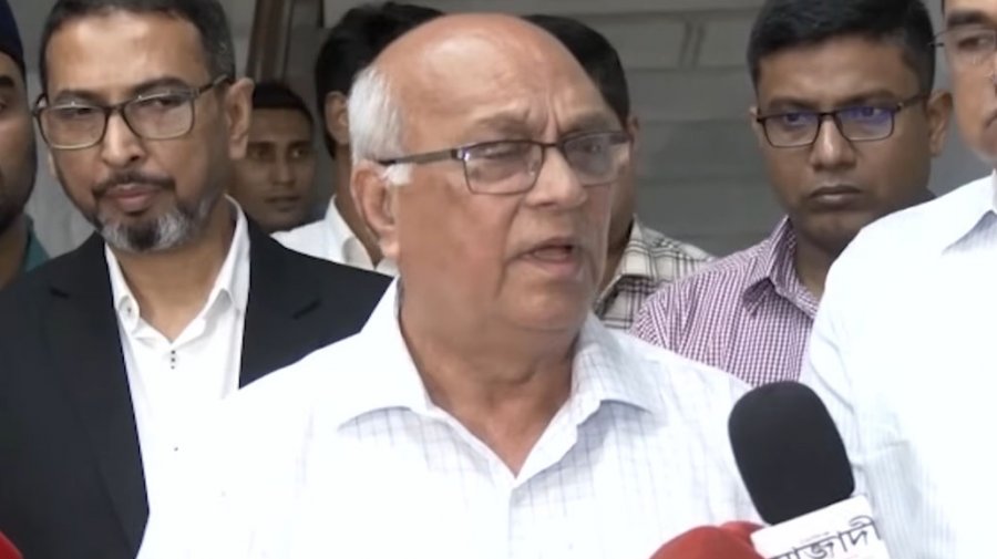 বন্যার পানি নিয়ে ভারতের সঙ্গে যোগাযোগের চেষ্টা হচ্ছে: দুর্যোগ উপদেষ্টা