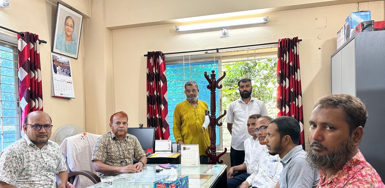বাউবি রাজশাহী আঞ্চলিক কেন্দ্র পরিচালকের চাঁপাইনবাবগঞ্জ উপ-আঞ্চলিক কেন্দ্র পরিদর্শন ও মতবিনিময়