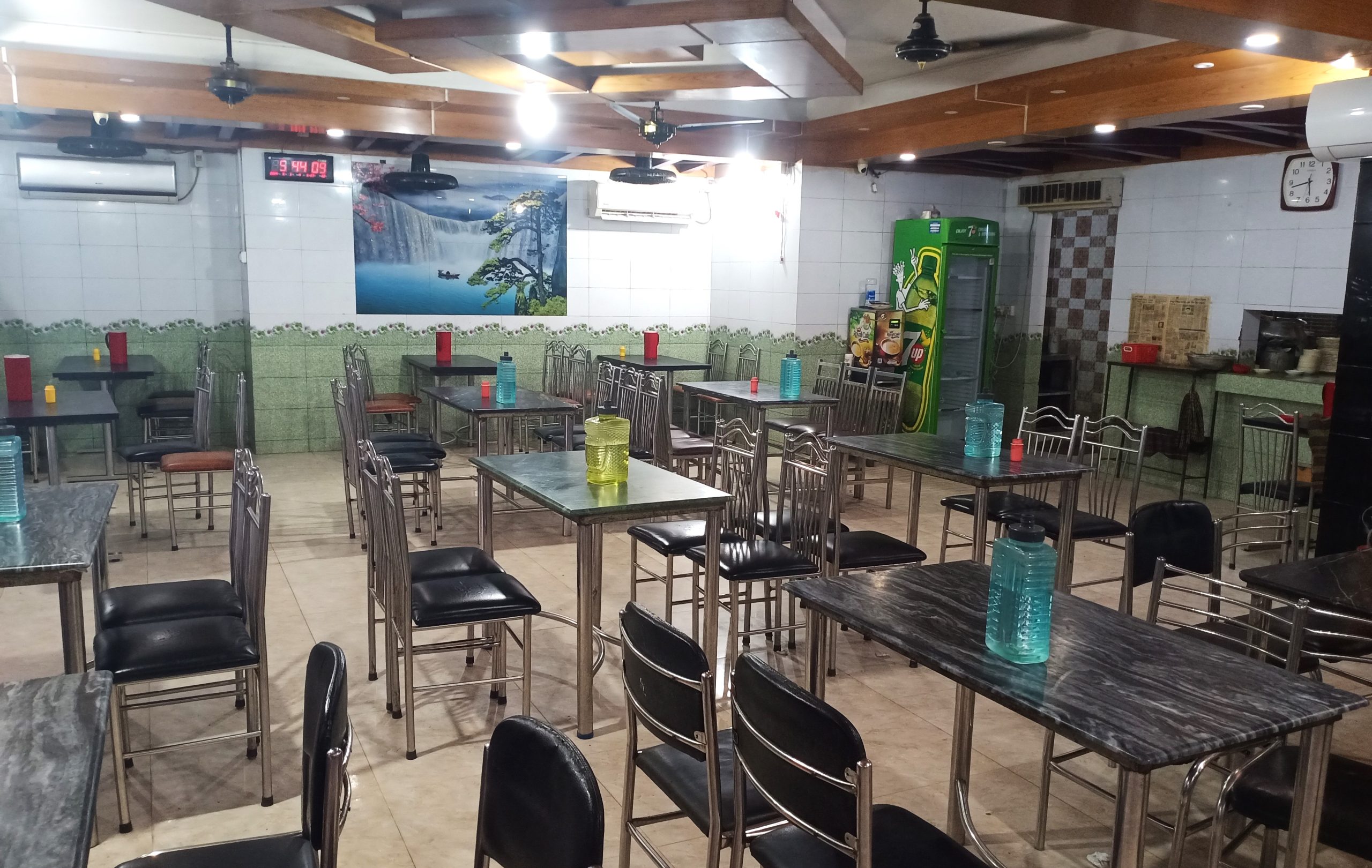 রাজশাহীর হোটেল-রেস্তোরাঁ ব্যবসায় ভাটা