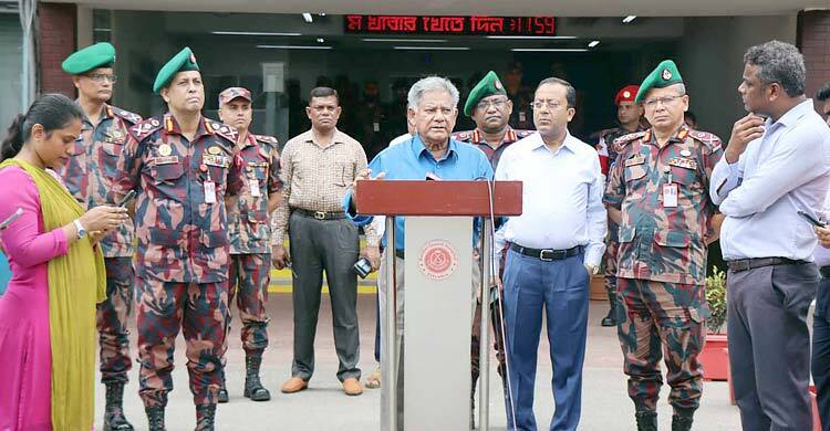 সীমান্তে বিজিবির পিঠ দেখানোর দিন শেষ- পিলখানায় স্বরাষ্ট্র উপদেষ্টা