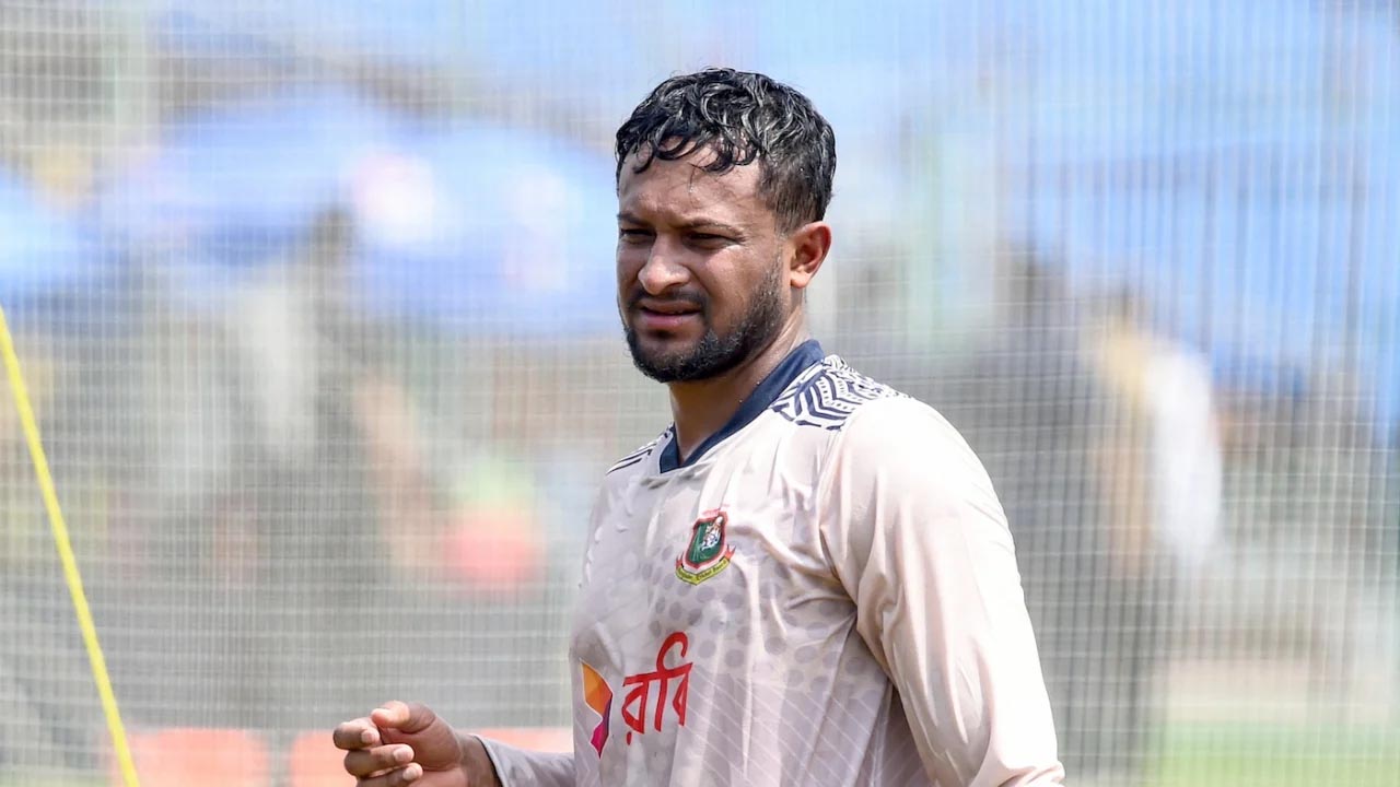 হত্যা মামলার আসামি সাকিব কি ক্রিকেট খেলতে পারবেন