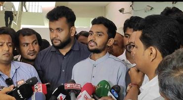 ‘ক্ষমতাপালা বদলের জন্য গণঅভ্যুত্থানে আসেনি’-রাজশাহীতে উপদেষ্টা আসিফ
