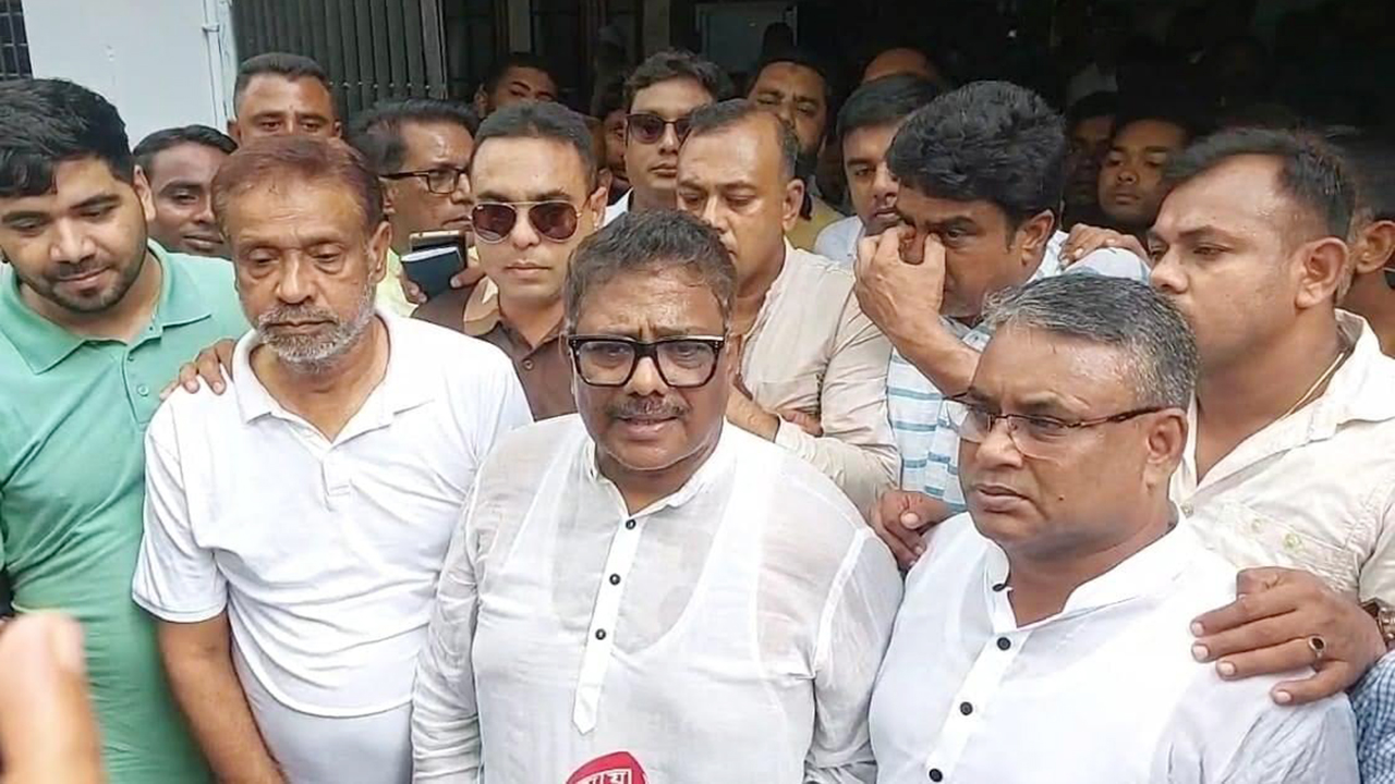 ছাত্রদলকর্মী রাকিব-রায়হান হত্যা : দুলুসহ সব আসামি খালাস