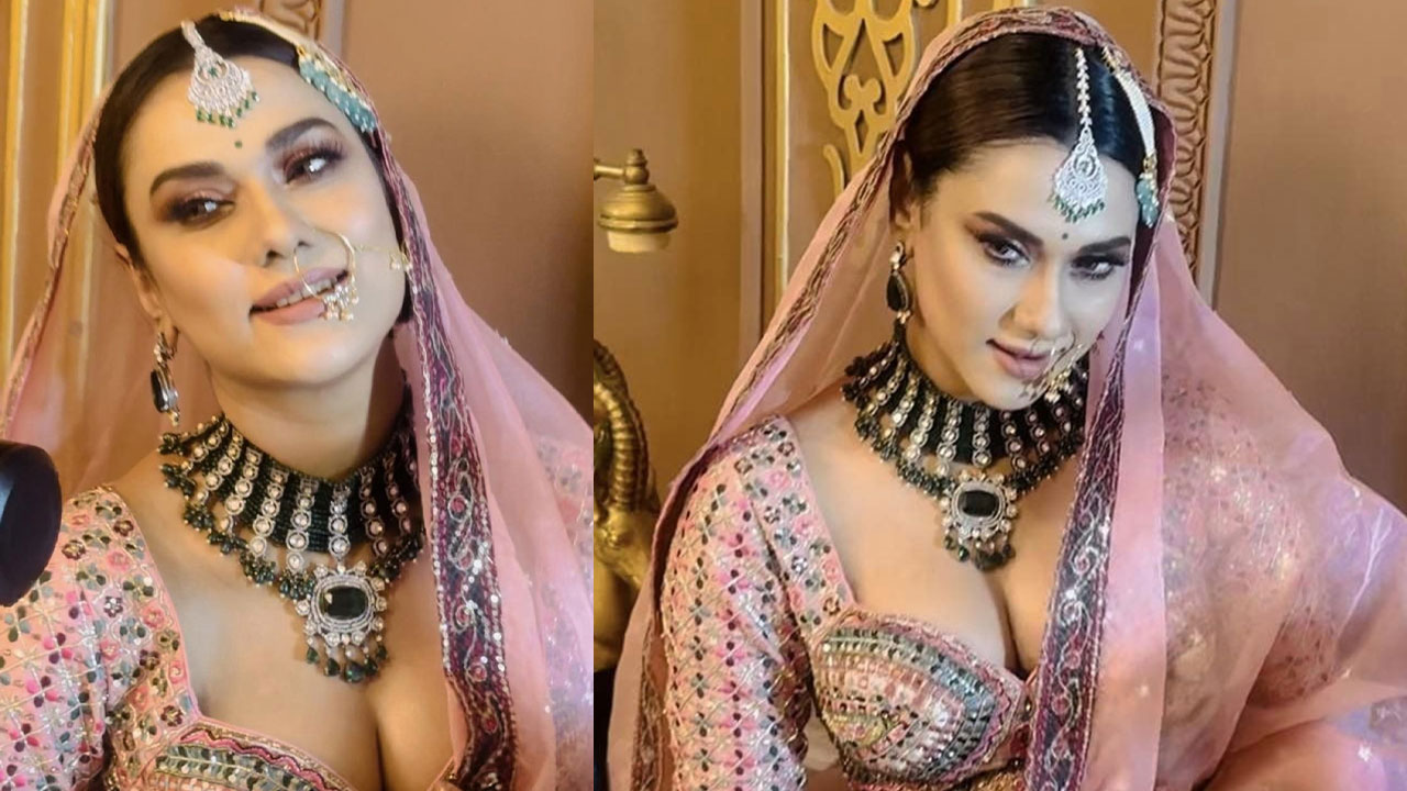 ব্রাইডাল লুকে ববির বিয়ে নিয়ে প্রশ্ন