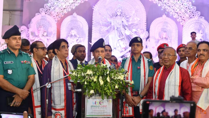 অপরাধীদের আইনের আওতায় আনতে পুলিশ বদ্ধপরিকর: আইজিপি