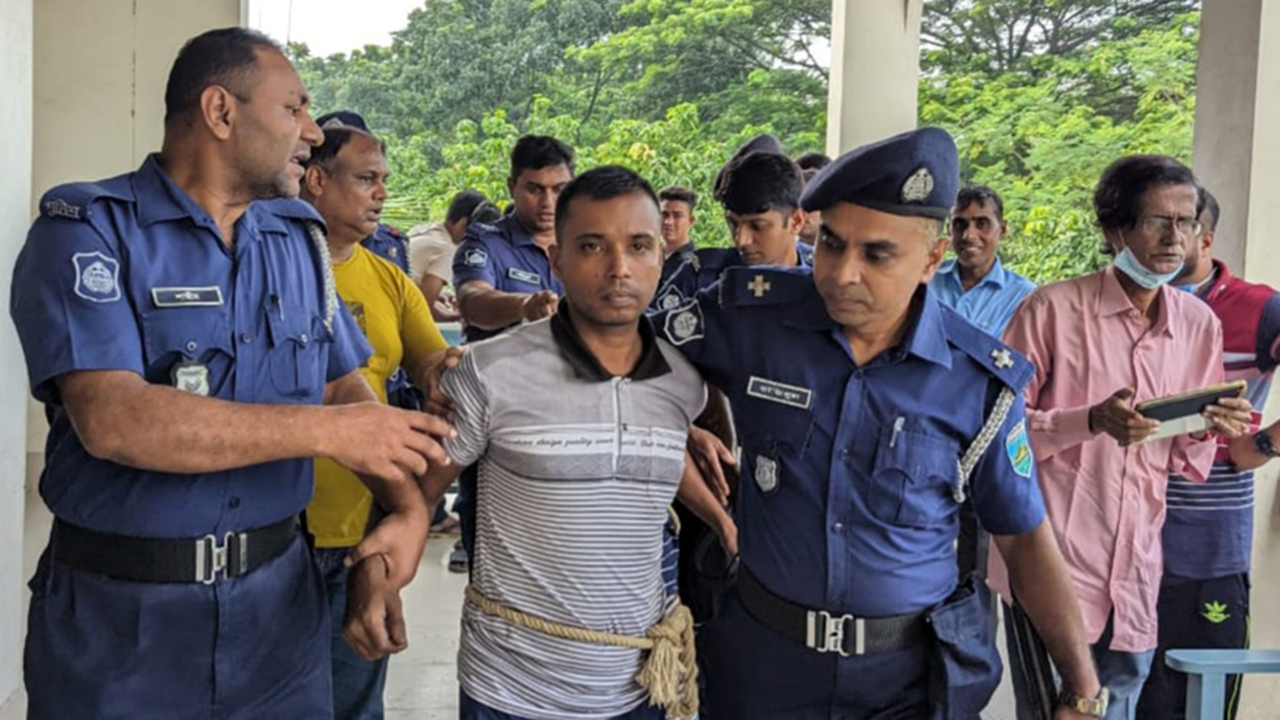 কলেজছাত্রীকে ধর্ষণের পর হত্যা, দুইজনের ফাঁসির আদেশ