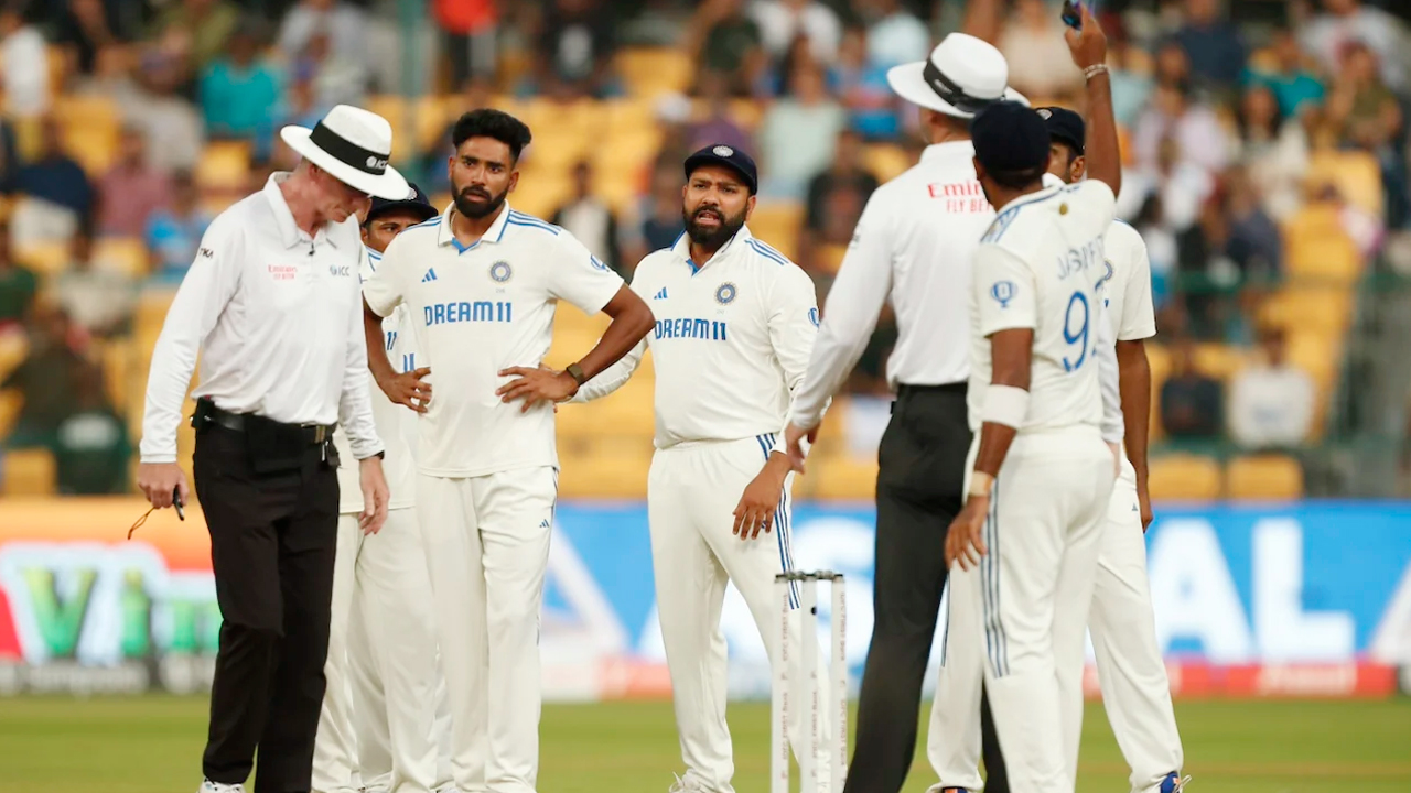 হোয়াইটওয়াশ এড়াতে পিচে বদল আনছে ভারত!