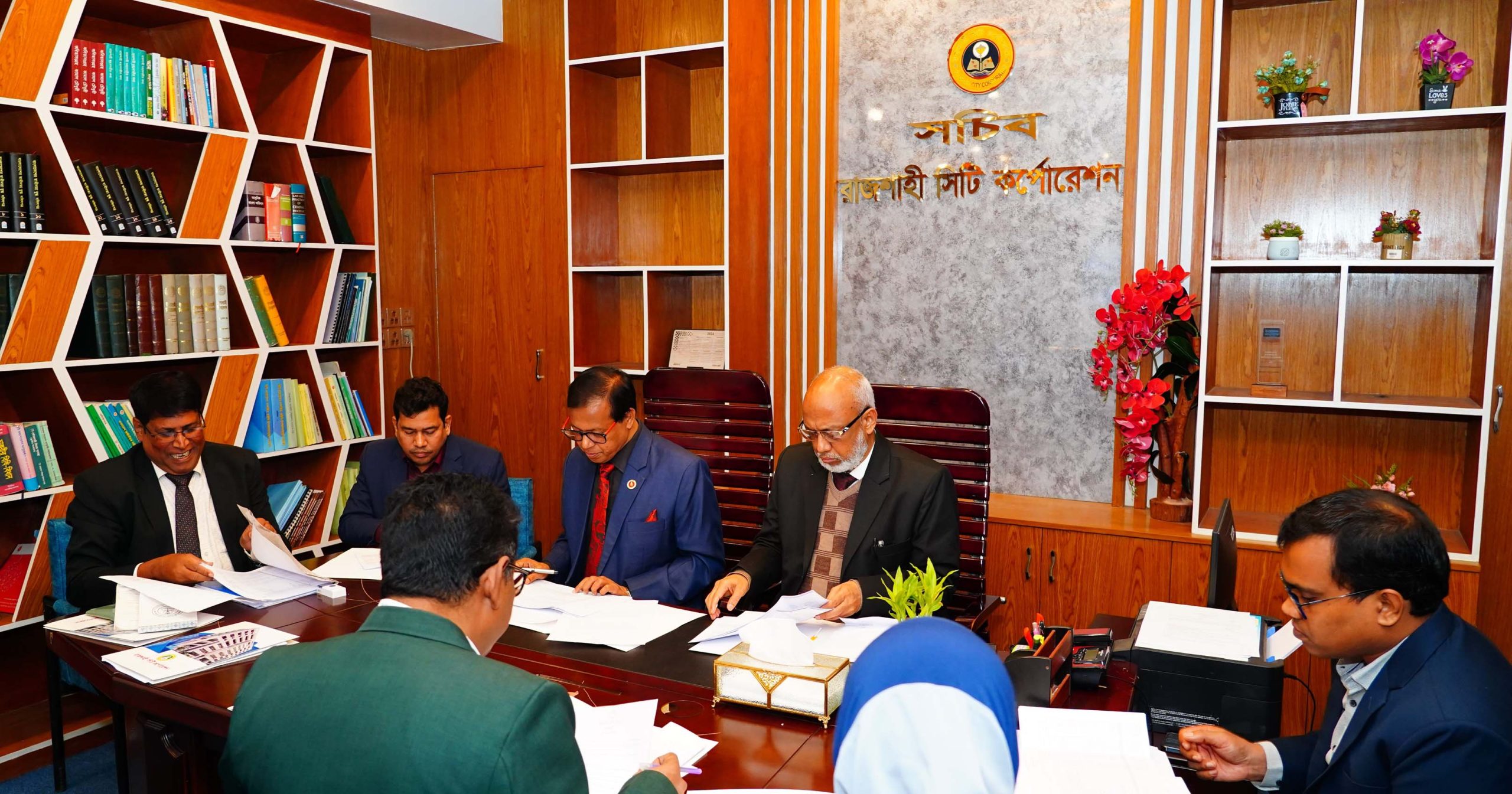 রাসিকের অর্থ ও সংস্থাপন বিষয়কস্থায়ী কমিটির সভা অনুষ্ঠিত