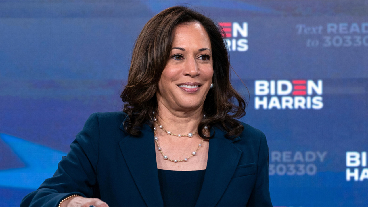 কমালা হ্যারিসের জন্য ভারতের গ্রামে চলছে পূজা