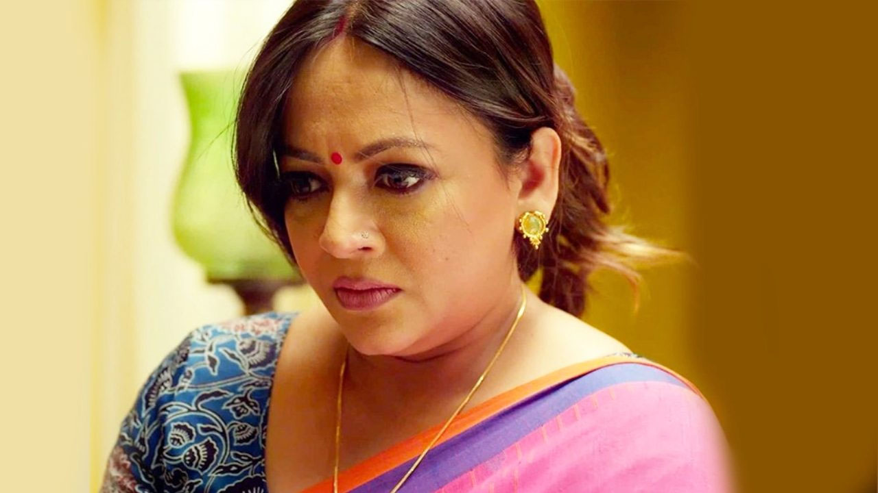 প্রেম ভেঙেছে শ্রীলেখার! মন খারাপ নিয়ে যা বললেন অভিনেত্রী