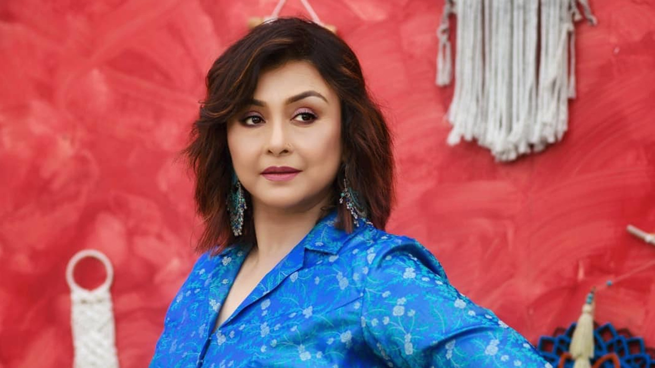 ‘মুম্বাই মহাসমুদ্র, কত বড় বড় মাছ ঘুরে বেড়াচ্ছে’
