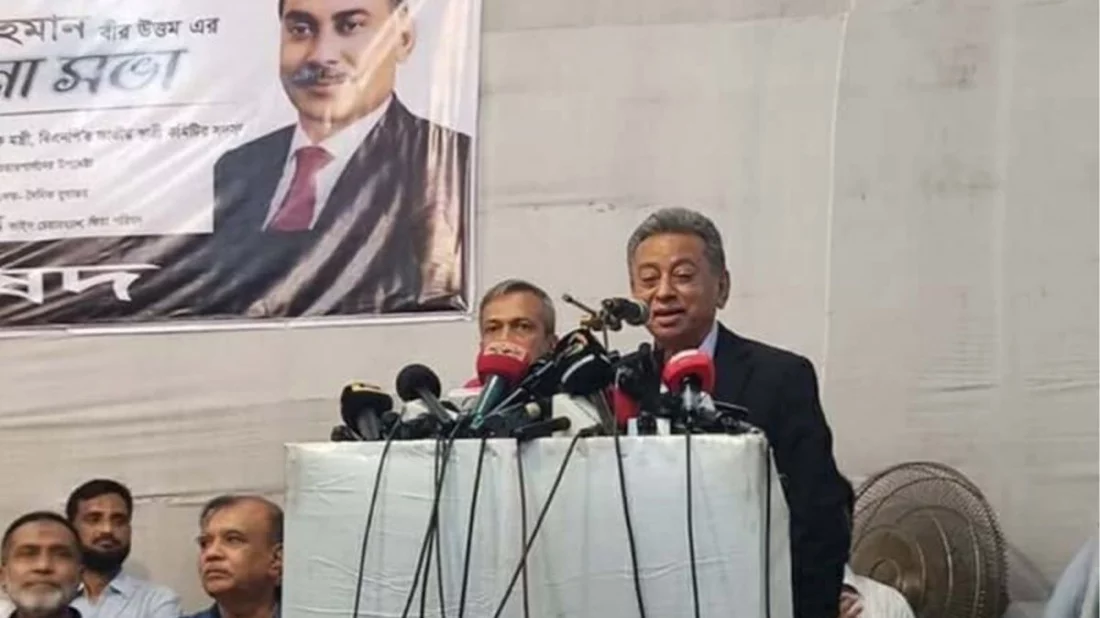 ডিসেম্বরের মধ্যে নির্বাচন হতে হবে: আমীর খসরু