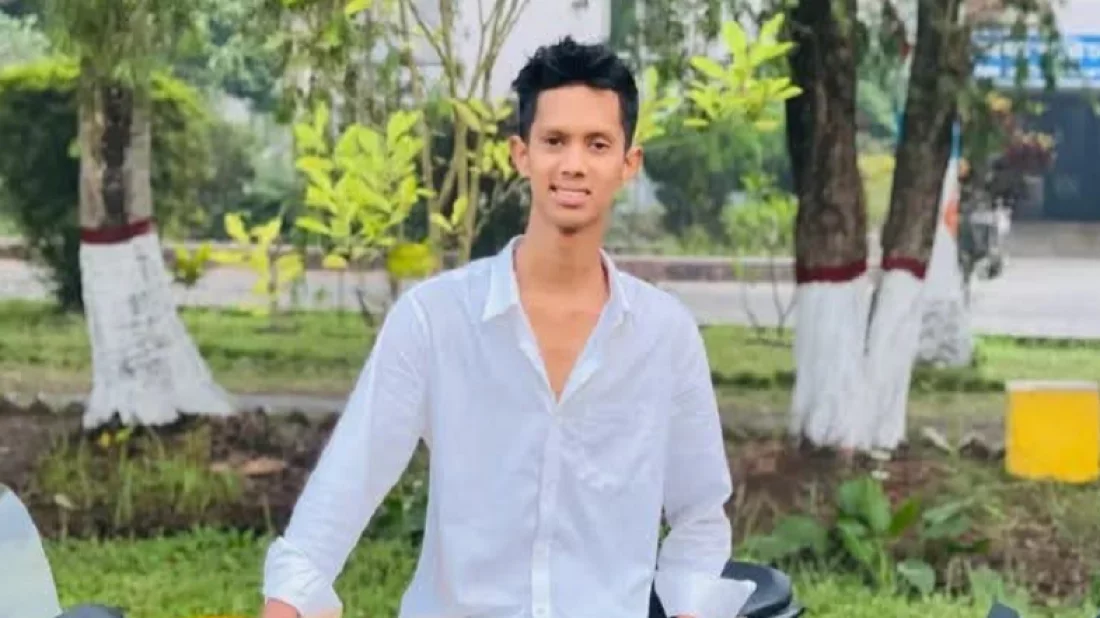 নসিমন-মোটরসাইকেল সংঘর্ষে প্রাণ গেল কলেজছাত্রের