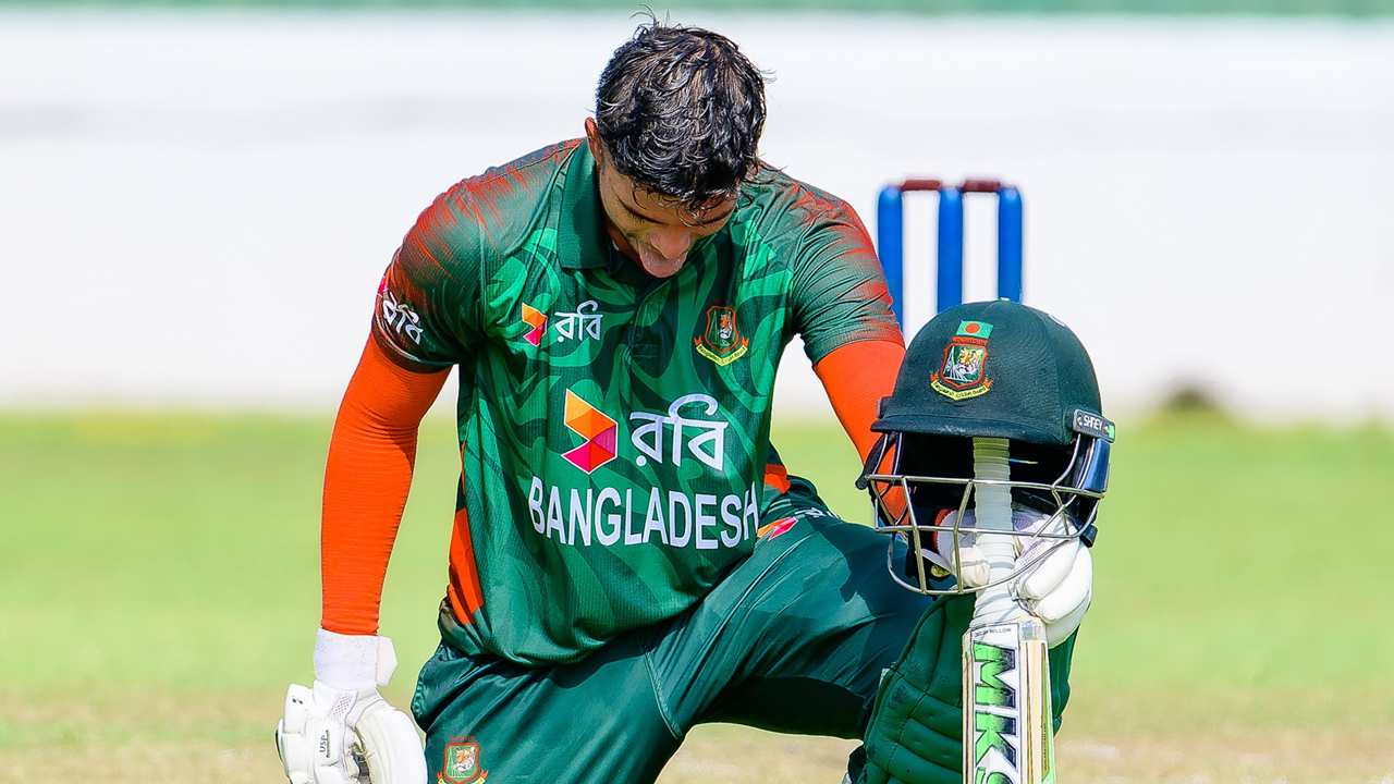 এক সেঞ্চুরিতে শ্রীলঙ্কাকে রেকর্ড রানের লক্ষ্য দিলো বাংলাদেশ