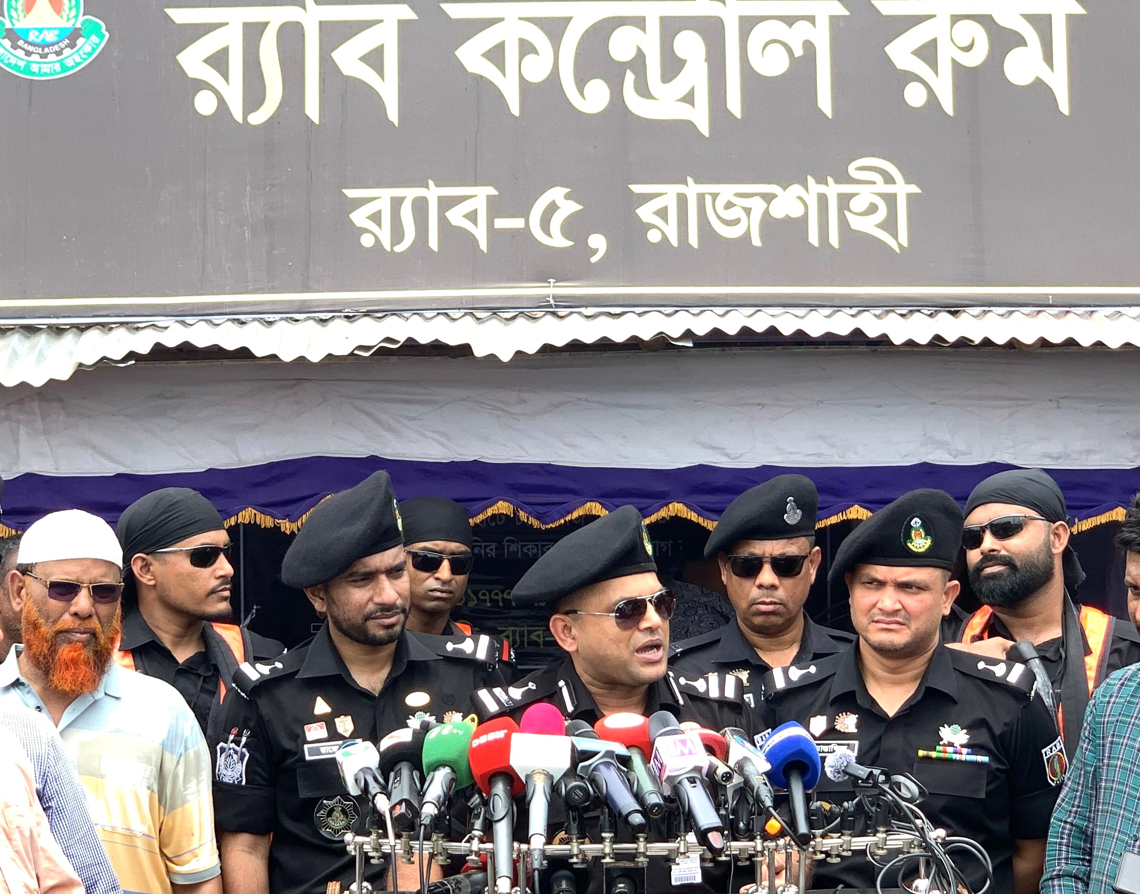 ঈদ উপলক্ষে চাঁদাবাজদের ধরতে বিশেষ কৌশল নিয়েছে র‌্যাব