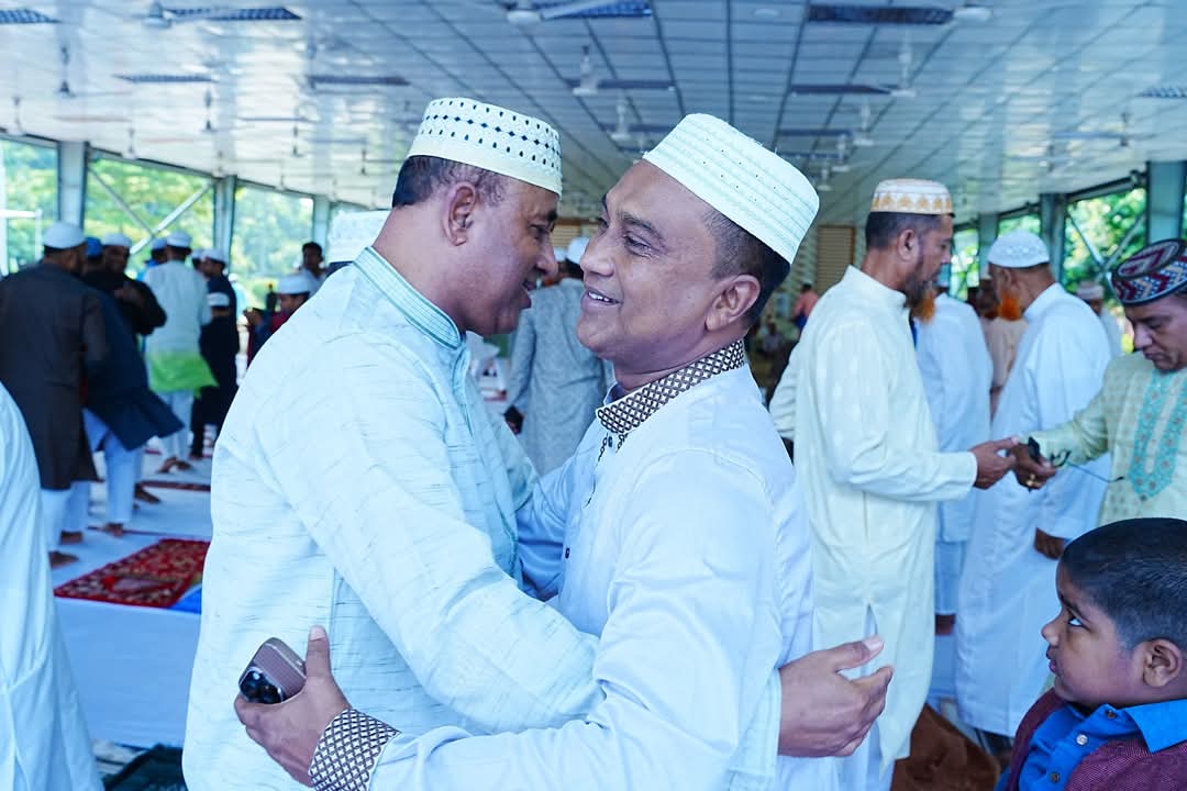 রাজশাহী মেট্রোপলিটন পুলিশ লাইন্সে পবিত্র ঈদ-উল-আযহার নামাজ আদায়