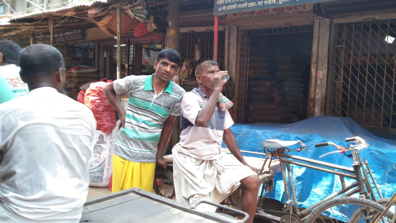 ২৬ জেলায় বইছে তাপপ্রবাহ