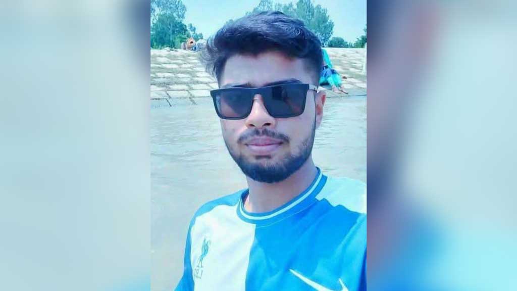 নদীতে নিখোঁজের তিন দিন পর মিলল কলেজ শিক্ষার্থীর লাশ