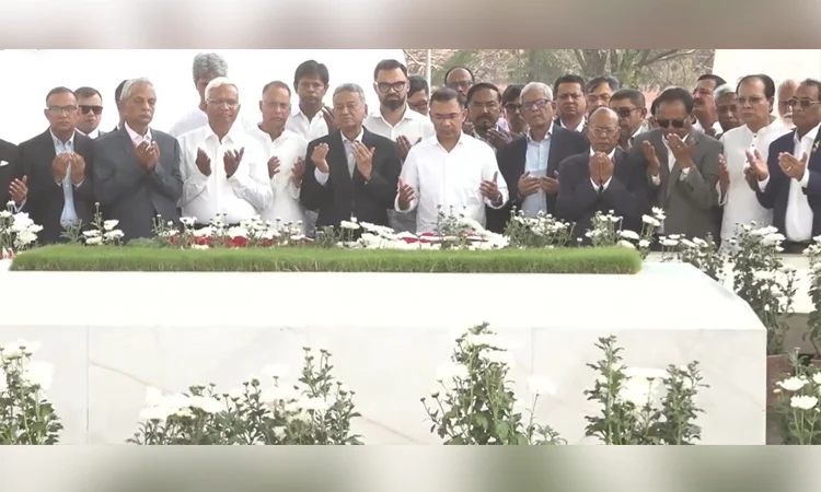 শহীদ জিয়া ও বেগম খালেদা জিয়ার সমাধিতে প্রধানমন্ত্রী ও মন্ত্রিসভার শ্রদ্ধা