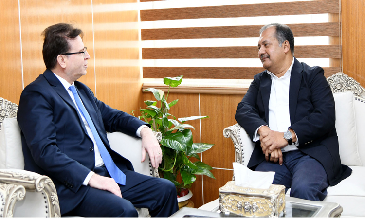 ডিজিটাল প্ল্যাটফর্মকে শৃঙ্খলার মধ্যে আনতে বৈশ্বিক সহযোগিতা প্রয়োজন: তথ্যমন্ত্রী