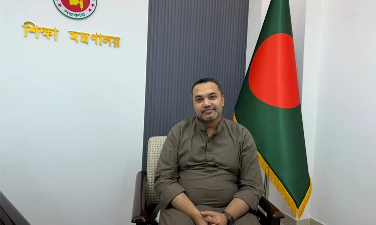 ২০২৮ শিক্ষাবর্ষের কারিকুলামে ব্যাপক সংস্কার আনছে সরকার : মাহদী আমিন